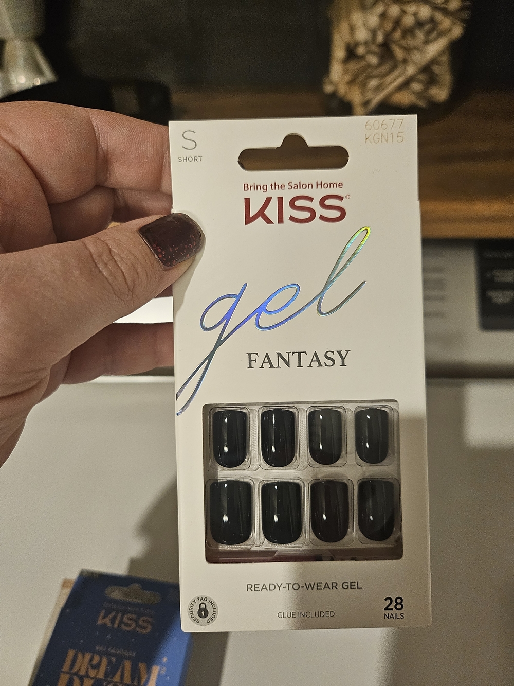 Kiss Gel Fantasy Ready-To-Wear Gel Nails - Deep Black Shine